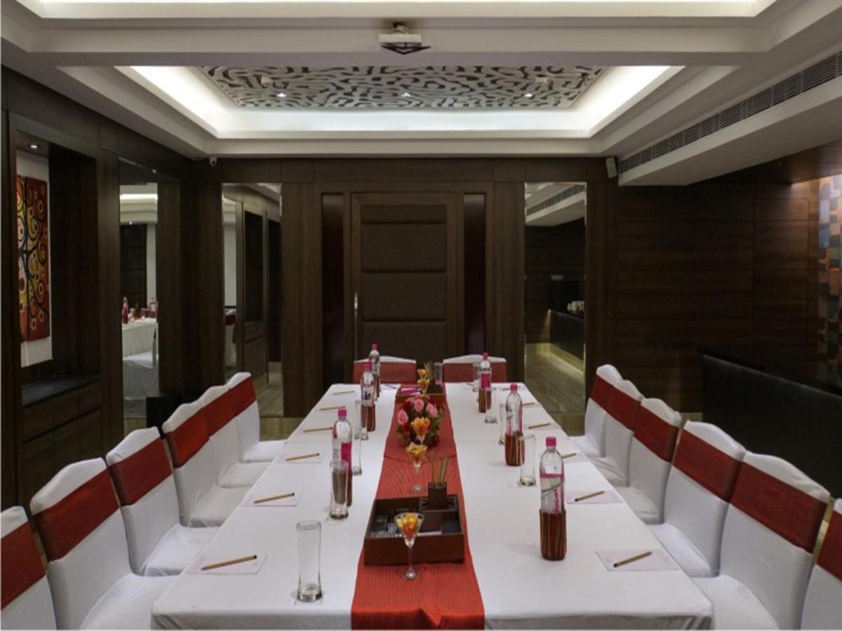 The Sonnet Jamshedpur Hotel Buitenkant foto